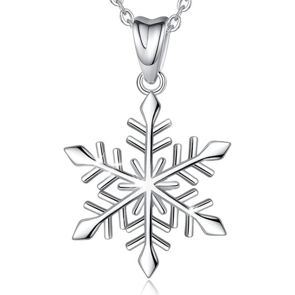 Sterling Silver Snowflake Pendant Necklace Elegant Snow Gift for Women 18